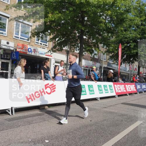 15.09.2024 - PSD Bank Halbmarathon Miley Keyser http://msf.ph/oto/7074809 15.09.2024 12:31:23 Ziel 1948, 1961, 2259, 2858, 3089, 3309, 3416, 3486, 3542 meine-sportfotos.de