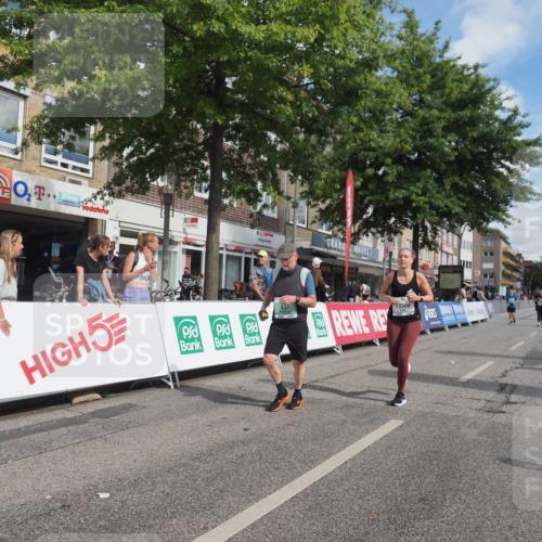 15.09.2024 - PSD Bank Halbmarathon Miley Keyser http://msf.ph/oto/7074830 15.09.2024 12:31:28 Ziel 1866, 1948, 1961, 2887, 3089, 3309, 3486 meine-sportfotos.de