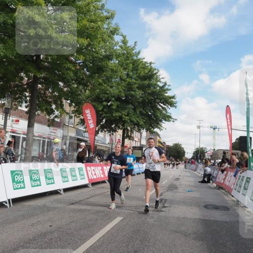 15.09.2024 - PSD Bank Halbmarathon Miley Keyser http://msf.ph/oto/7074854 15.09.2024 12:31:35 Ziel 1866, 1961, 2068, 2887, 3309 meine-sportfotos.de