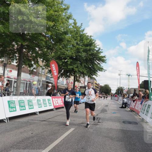 15.09.2024 - PSD Bank Halbmarathon Miley Keyser http://msf.ph/oto/7074858 15.09.2024 12:31:36 Ziel 1866, 1961, 2068, 2887, 3309 meine-sportfotos.de