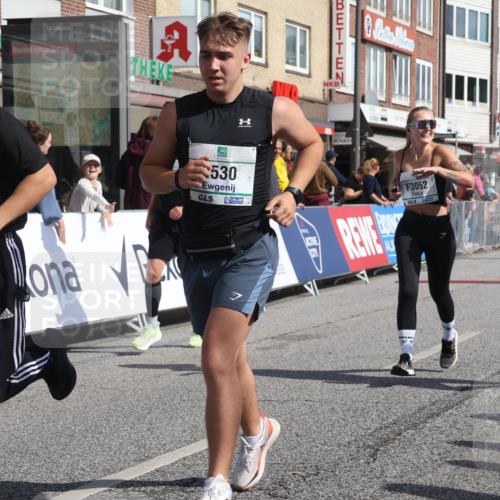 15.09.2024 - PSD Bank Halbmarathon Michael Strokosch http://msf.ph/oto/7074876 15.09.2024 12:14:54 Ziel 798, 1544, 1950, 1964, 2091, 2118, 2390, 2530, 2557, 3000, 3052, 3168 meine-sportfotos.de