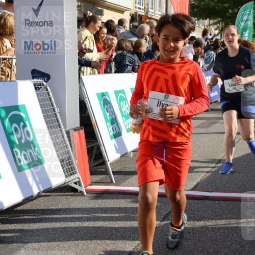 15.09.2024 - PSD Bank Halbmarathon Strokosch-Dieckow http://msf.ph/oto/7074886 15.09.2024 10:29:35 Ziel 5, 12, 47, 70, 180, 194, 244, 254, 255, 271 meine-sportfotos.de