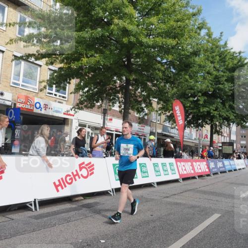 15.09.2024 - PSD Bank Halbmarathon Miley Keyser http://msf.ph/oto/7074911 15.09.2024 12:31:38 Ziel 1866, 2068, 2887, 3541 meine-sportfotos.de