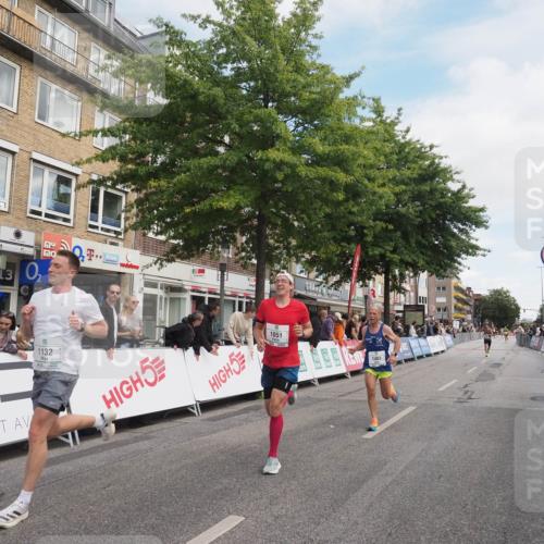 15.09.2024 - PSD Bank Halbmarathon Miley Keyser http://msf.ph/oto/7074932 15.09.2024 11:30:34 Ziel 682, 712, 1051, 1110, 1111, 1125, 1132, 1208, 1483 meine-sportfotos.de