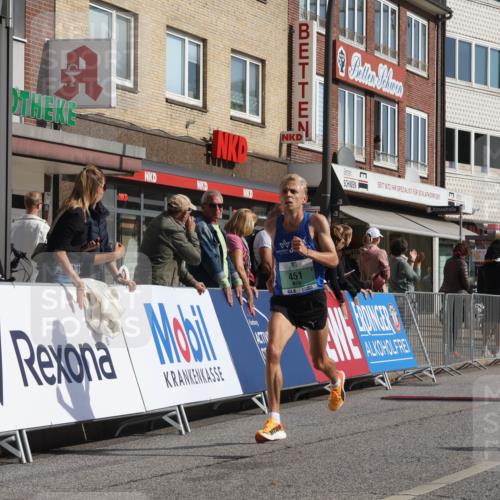 15.09.2024 - PSD Bank Halbmarathon Michael Strokosch http://msf.ph/oto/7074997 15.09.2024 11:04:32 Ziel 451 meine-sportfotos.de