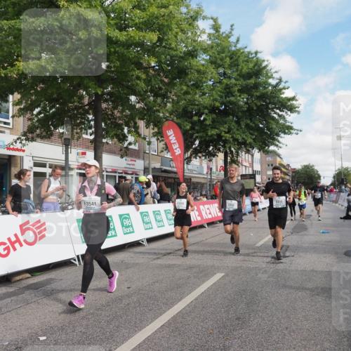 15.09.2024 - PSD Bank Halbmarathon Miley Keyser http://msf.ph/oto/7075003 15.09.2024 12:31:49 Ziel 1866, 2068, 2192, 2352, 2358, 2423, 2887, 3014, 3203, 3207, 3356, 3541 meine-sportfotos.de