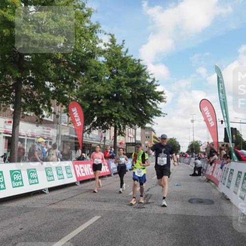 15.09.2024 - PSD Bank Halbmarathon Miley Keyser http://msf.ph/oto/7075056 15.09.2024 12:31:52 Ziel 2068, 2192, 2352, 2358, 2423, 3014, 3203, 3207, 3356, 3541 meine-sportfotos.de