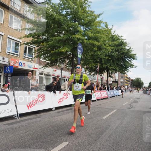 15.09.2024 - PSD Bank Halbmarathon Miley Keyser http://msf.ph/oto/7075062 15.09.2024 11:30:48 Ziel 701, 712, 918, 1038, 1110, 1125, 1137, 1165, 2461, 2475, 2476, 2601 meine-sportfotos.de