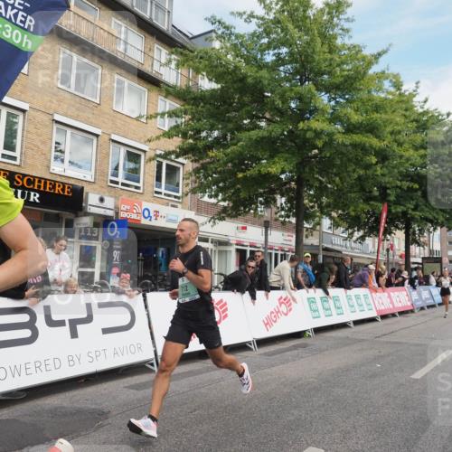 15.09.2024 - PSD Bank Halbmarathon Miley Keyser http://msf.ph/oto/7075078 15.09.2024 11:30:49 Ziel 701, 712, 918, 1038, 1110, 1137, 1165, 2461, 2475, 2476, 2601 meine-sportfotos.de