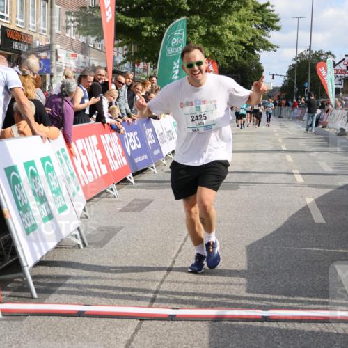 15.09.2024 - PSD Bank Halbmarathon Strokosch-Dieckow http://msf.ph/oto/7075080 15.09.2024 12:33:09 Ziel 2411, 2414, 2425, 3045, 3358 meine-sportfotos.de