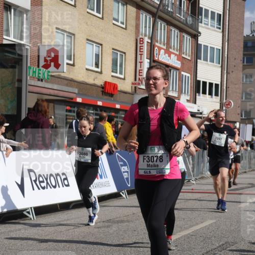 15.09.2024 - PSD Bank Halbmarathon Michael Strokosch http://msf.ph/oto/7075096 15.09.2024 12:15:13 Ziel 2091, 2097, 2234, 2258, 2522, 3078, 3079, 3080, 3170, 3353, 3375, 3376, 3548 meine-sportfotos.de