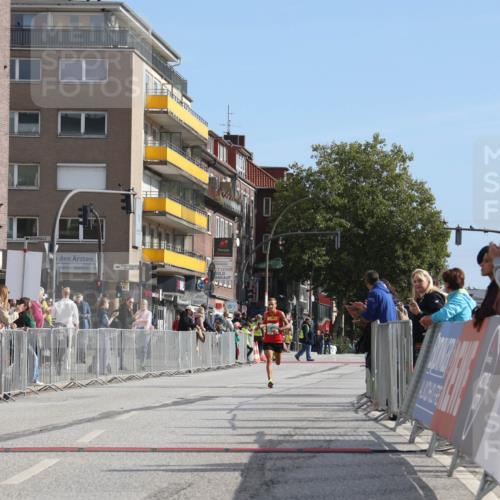 15.09.2024 - PSD Bank Halbmarathon Michael Strokosch http://msf.ph/oto/7075102 15.09.2024 11:05:19 Ziel 458 meine-sportfotos.de