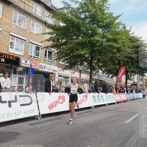 15.09.2024 - PSD Bank Halbmarathon Miley Keyser http://msf.ph/oto/7075107 15.09.2024 11:30:52 Ziel 701, 712, 749, 754, 918, 1038, 1110, 1137, 1165, 1386, 2461, 2475, 2476, 2601 meine-sportfotos.de