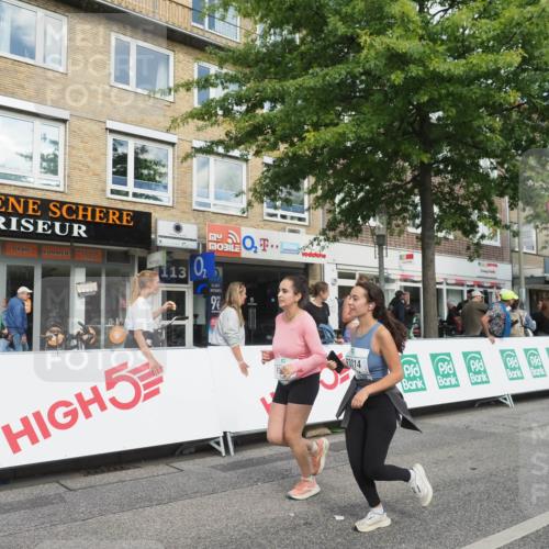 15.09.2024 - PSD Bank Halbmarathon Miley Keyser http://msf.ph/oto/7075109 15.09.2024 12:31:55 Ziel 2192, 2352, 2358, 2423, 3014, 3203, 3207, 3291, 3356, 3541 meine-sportfotos.de