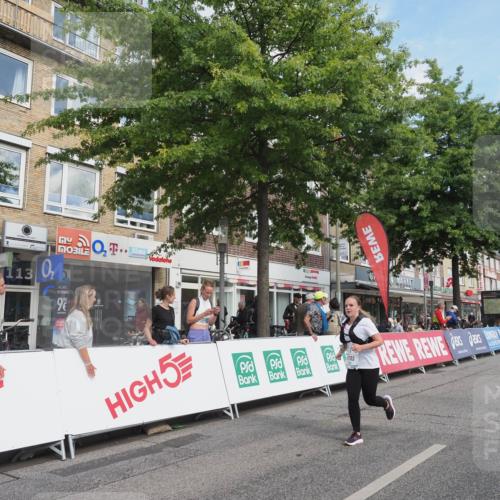 15.09.2024 - PSD Bank Halbmarathon Miley Keyser http://msf.ph/oto/7075134 15.09.2024 12:31:56 Ziel 2192, 2352, 2358, 2423, 3014, 3203, 3207, 3291, 3356, 3541 meine-sportfotos.de