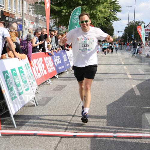 15.09.2024 - PSD Bank Halbmarathon Strokosch-Dieckow http://msf.ph/oto/7075150 15.09.2024 12:33:09 Ziel 2411, 2414, 2425, 3045, 3358 meine-sportfotos.de