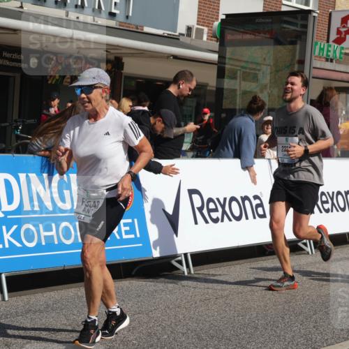 15.09.2024 - PSD Bank Halbmarathon Michael Strokosch http://msf.ph/oto/7075160 15.09.2024 12:15:18 Ziel 2097, 2234, 2258, 2522, 3078, 3079, 3080, 3170, 3186, 3353, 3375, 3376, 3548 meine-sportfotos.de