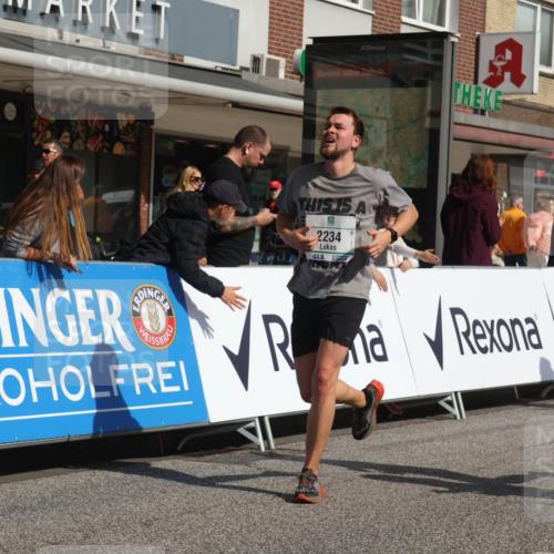 15.09.2024 - PSD Bank Halbmarathon Michael Strokosch http://msf.ph/oto/7075164 15.09.2024 12:15:18 Ziel 2097, 2234, 2258, 2522, 3078, 3079, 3080, 3170, 3186, 3353, 3375, 3376, 3548 meine-sportfotos.de