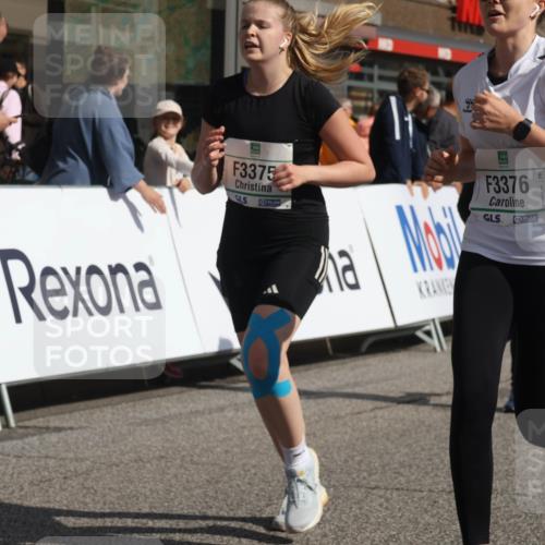 15.09.2024 - PSD Bank Halbmarathon Michael Strokosch http://msf.ph/oto/7075167 15.09.2024 12:15:19 Ziel 2097, 2234, 2258, 2522, 3078, 3079, 3080, 3170, 3186, 3353, 3375, 3376, 3548 meine-sportfotos.de