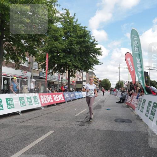 15.09.2024 - PSD Bank Halbmarathon Miley Keyser http://msf.ph/oto/7075170 15.09.2024 12:32:03 Ziel 2192, 2352, 2358, 2423, 2684, 3014, 3104, 3203, 3207, 3291, 3356 meine-sportfotos.de