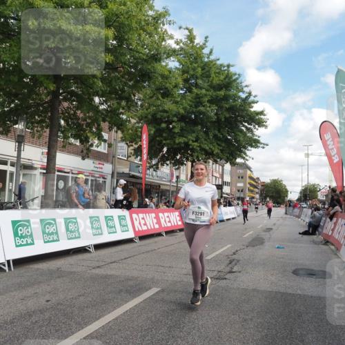 15.09.2024 - PSD Bank Halbmarathon Miley Keyser http://msf.ph/oto/7075179 15.09.2024 12:32:03 Ziel 2192, 2352, 2358, 2423, 2684, 3014, 3104, 3203, 3207, 3291, 3356 meine-sportfotos.de