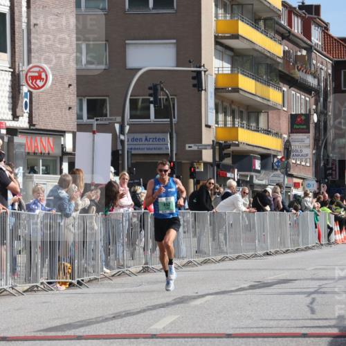 15.09.2024 - PSD Bank Halbmarathon Michael Strokosch http://msf.ph/oto/7075194 15.09.2024 11:05:43 Ziel 452 meine-sportfotos.de