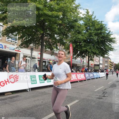 15.09.2024 - PSD Bank Halbmarathon Miley Keyser http://msf.ph/oto/7075203 15.09.2024 12:32:04 Ziel 2192, 2352, 2358, 2423, 2684, 3014, 3104, 3203, 3207, 3291, 3356 meine-sportfotos.de