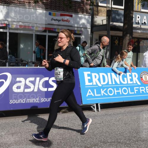 15.09.2024 - PSD Bank Halbmarathon Michael Strokosch http://msf.ph/oto/7075204 15.09.2024 12:15:21 Ziel 2097, 2234, 2258, 3078, 3079, 3080, 3186, 3353, 3375, 3376, 3548 meine-sportfotos.de