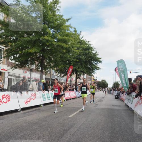 15.09.2024 - PSD Bank Halbmarathon Miley Keyser http://msf.ph/oto/7075206 15.09.2024 11:30:59 Ziel 701, 749, 754, 918, 1038, 1137, 1165, 1386, 2461, 2475, 2476 meine-sportfotos.de