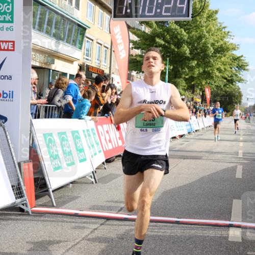 15.09.2024 - PSD Bank Halbmarathon Strokosch-Dieckow http://msf.ph/oto/7075217 15.09.2024 11:11:15 Ziel 481, 513, 523, 524, 543 meine-sportfotos.de