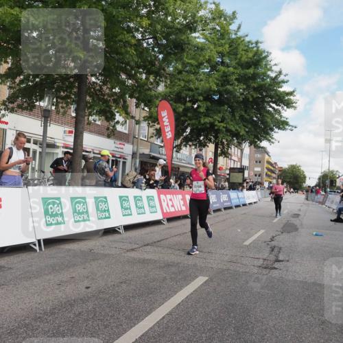 15.09.2024 - PSD Bank Halbmarathon Miley Keyser http://msf.ph/oto/7075225 15.09.2024 12:32:08 Ziel 2375, 2684, 3014, 3104, 3203, 3207, 3291 meine-sportfotos.de
