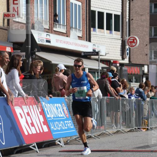 15.09.2024 - PSD Bank Halbmarathon Michael Strokosch http://msf.ph/oto/7075232 15.09.2024 11:05:46 Ziel 452 meine-sportfotos.de