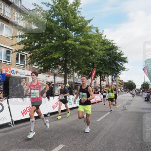 15.09.2024 - PSD Bank Halbmarathon Miley Keyser http://msf.ph/oto/7075242 15.09.2024 11:30:59 Ziel 701, 749, 754, 918, 1038, 1137, 1165, 1386, 2461, 2475, 2476 meine-sportfotos.de