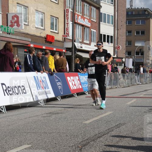 15.09.2024 - PSD Bank Halbmarathon Michael Strokosch http://msf.ph/oto/7075243 15.09.2024 12:15:30 Ziel 2007, 2318, 3186, 3353 meine-sportfotos.de
