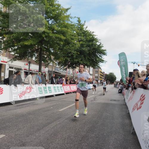 15.09.2024 - PSD Bank Halbmarathon Miley Keyser http://msf.ph/oto/7075289 15.09.2024 11:31:04 Ziel 701, 749, 754, 918, 1038, 1137, 1165, 1386, 2461, 2475, 2476 meine-sportfotos.de