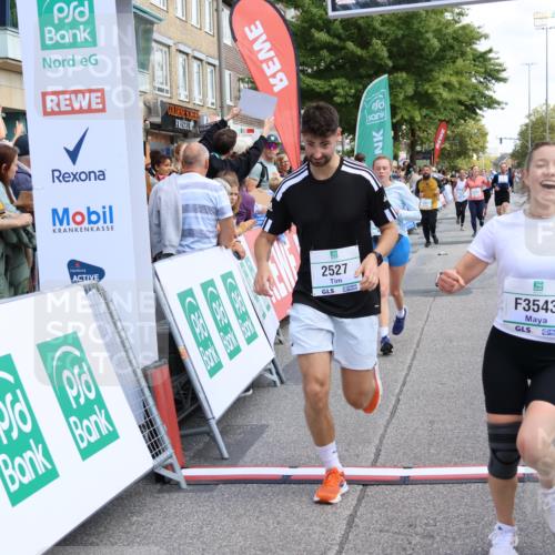 15.09.2024 - PSD Bank Halbmarathon Strokosch-Dieckow http://msf.ph/oto/7075290 15.09.2024 12:24:26 Ziel 1883, 1997, 2527, 2537, 3008, 3075, 3222, 3452, 3543 meine-sportfotos.de