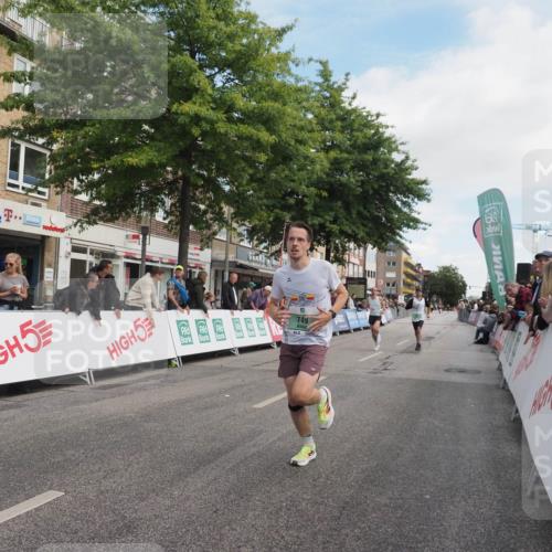 15.09.2024 - PSD Bank Halbmarathon Miley Keyser http://msf.ph/oto/7075297 15.09.2024 11:31:05 Ziel 701, 749, 754, 918, 1038, 1137, 1165, 1386, 2461, 2475, 2476 meine-sportfotos.de