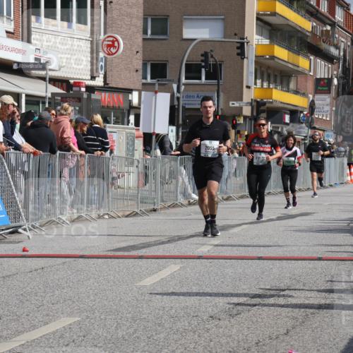 15.09.2024 - PSD Bank Halbmarathon Michael Strokosch http://msf.ph/oto/7075313 15.09.2024 12:15:36 Ziel 2007, 2055, 2318, 3186, 3509 meine-sportfotos.de