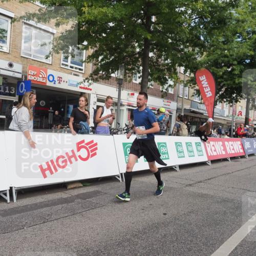 15.09.2024 - PSD Bank Halbmarathon Miley Keyser http://msf.ph/oto/7075317 15.09.2024 12:32:18 Ziel 2375, 2684, 3104 meine-sportfotos.de