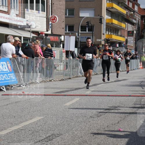 15.09.2024 - PSD Bank Halbmarathon Michael Strokosch http://msf.ph/oto/7075318 15.09.2024 12:15:36 Ziel 2007, 2055, 2318, 3186, 3509 meine-sportfotos.de