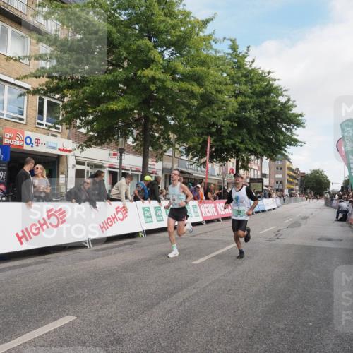 15.09.2024 - PSD Bank Halbmarathon Miley Keyser http://msf.ph/oto/7075320 15.09.2024 11:31:06 Ziel 701, 749, 754, 918, 1038, 1165, 1386, 2461, 2475, 2476 meine-sportfotos.de