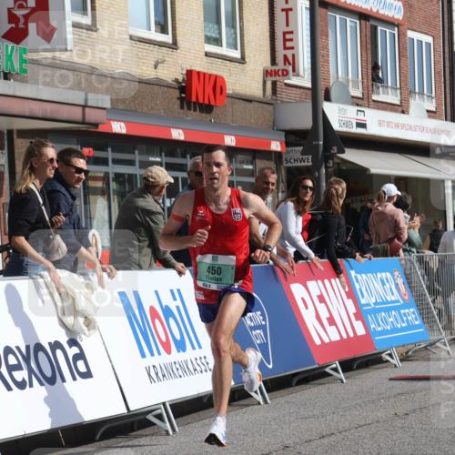15.09.2024 - PSD Bank Halbmarathon Michael Strokosch http://msf.ph/oto/7075321 15.09.2024 11:05:57 Ziel 450, 452 meine-sportfotos.de