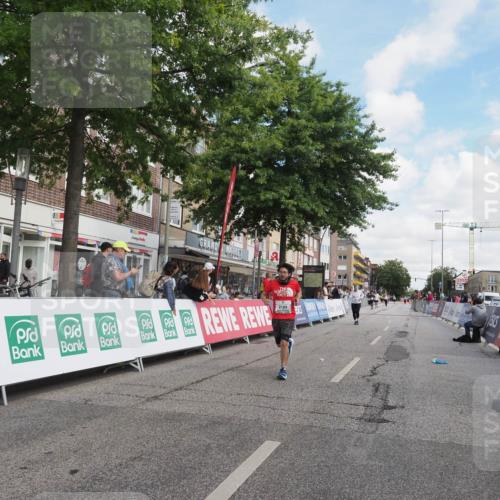 15.09.2024 - PSD Bank Halbmarathon Miley Keyser http://msf.ph/oto/7075336 15.09.2024 12:32:29 Ziel 2189, 2375 meine-sportfotos.de