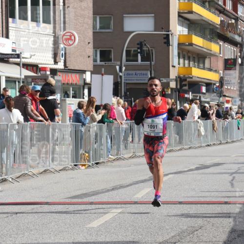 15.09.2024 - PSD Bank Halbmarathon Michael Strokosch http://msf.ph/oto/7075379 15.09.2024 11:06:23 Ziel 1091 meine-sportfotos.de