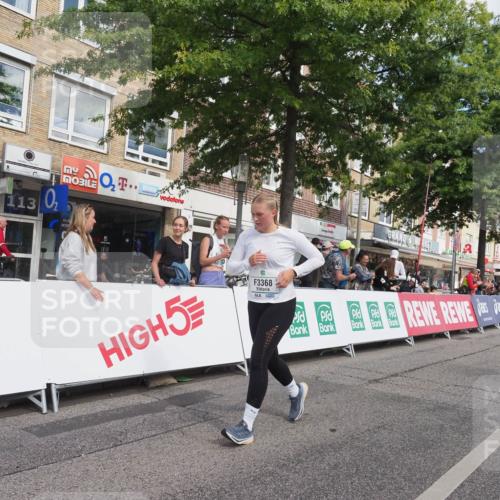 15.09.2024 - PSD Bank Halbmarathon Miley Keyser http://msf.ph/oto/7075402 15.09.2024 12:32:38 Ziel 2189, 3045, 3358, 3368 meine-sportfotos.de
