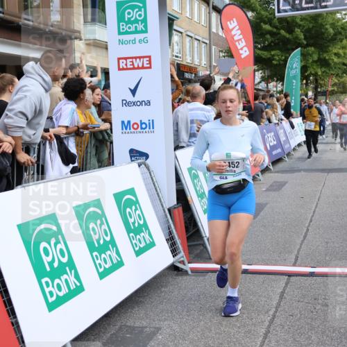 15.09.2024 - PSD Bank Halbmarathon Strokosch-Dieckow http://msf.ph/oto/7075460 15.09.2024 12:24:28 Ziel 1765, 1883, 1997, 2527, 2537, 3008, 3075, 3222, 3256, 3371, 3452, 3543 meine-sportfotos.de