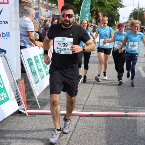15.09.2024 - PSD Bank Halbmarathon Strokosch-Dieckow http://msf.ph/oto/7075476 15.09.2024 12:33:25 Ziel 1939, 3308, 3336, 3337, 3359, 3463 meine-sportfotos.de