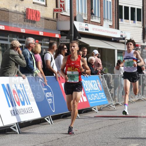 15.09.2024 - PSD Bank Halbmarathon Michael Strokosch http://msf.ph/oto/7075483 15.09.2024 11:06:43 Ziel 455, 459, 461, 471, 805 meine-sportfotos.de