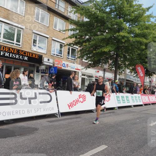 15.09.2024 - PSD Bank Halbmarathon Miley Keyser http://msf.ph/oto/7075489 15.09.2024 11:31:28 Ziel 435, 686, 1083, 2675 meine-sportfotos.de