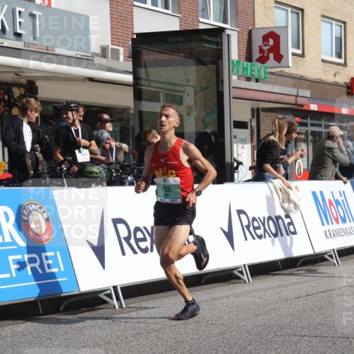 15.09.2024 - PSD Bank Halbmarathon Michael Strokosch http://msf.ph/oto/7075493 15.09.2024 11:06:44 Ziel 455, 459, 461, 471, 805 meine-sportfotos.de
